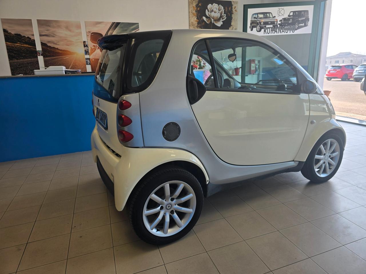 Smart ForTwo 1000 45 kW coupé pure