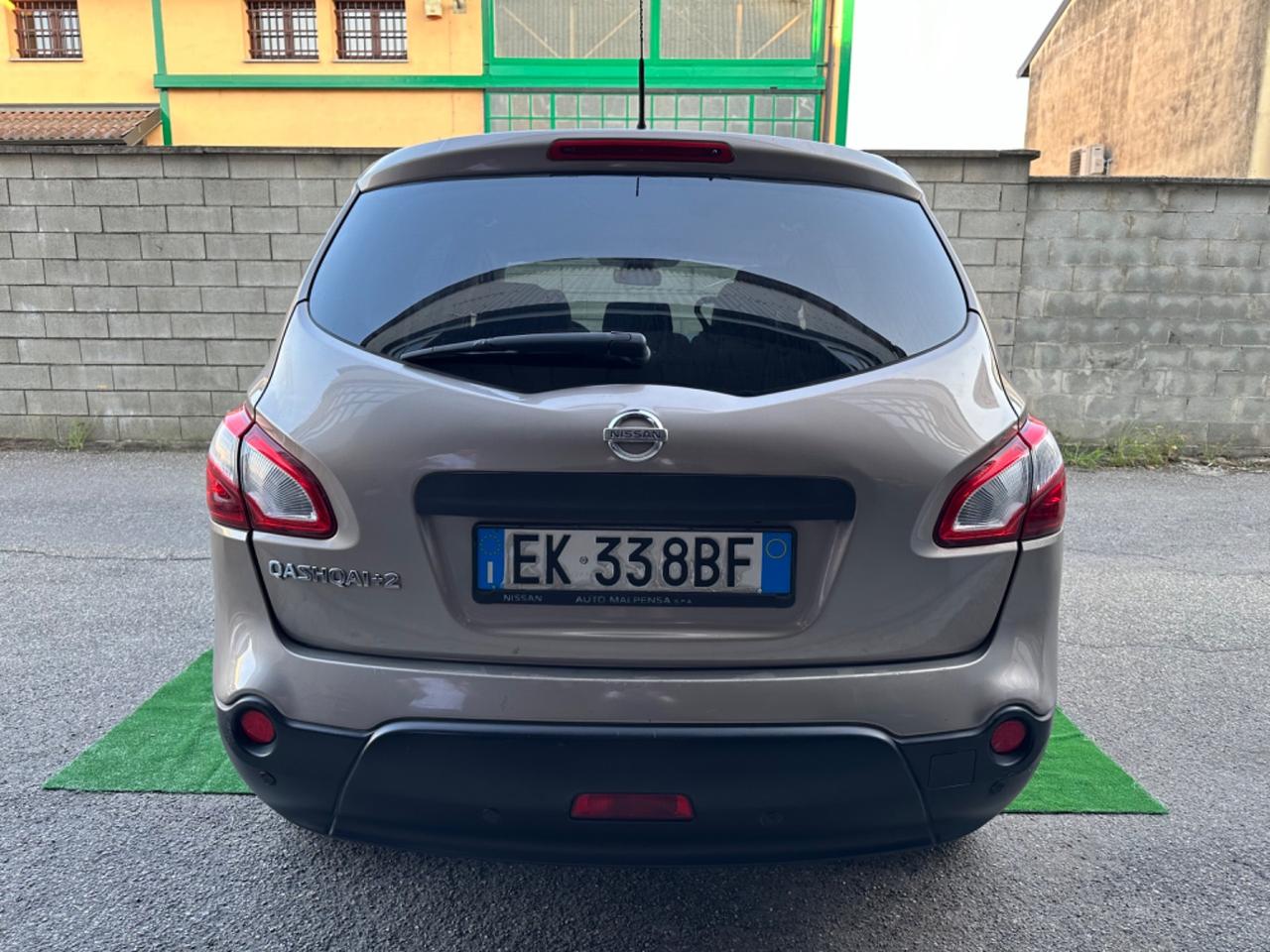 NISSAN QASHQAI 7 POSTI 1,6 BENZINA