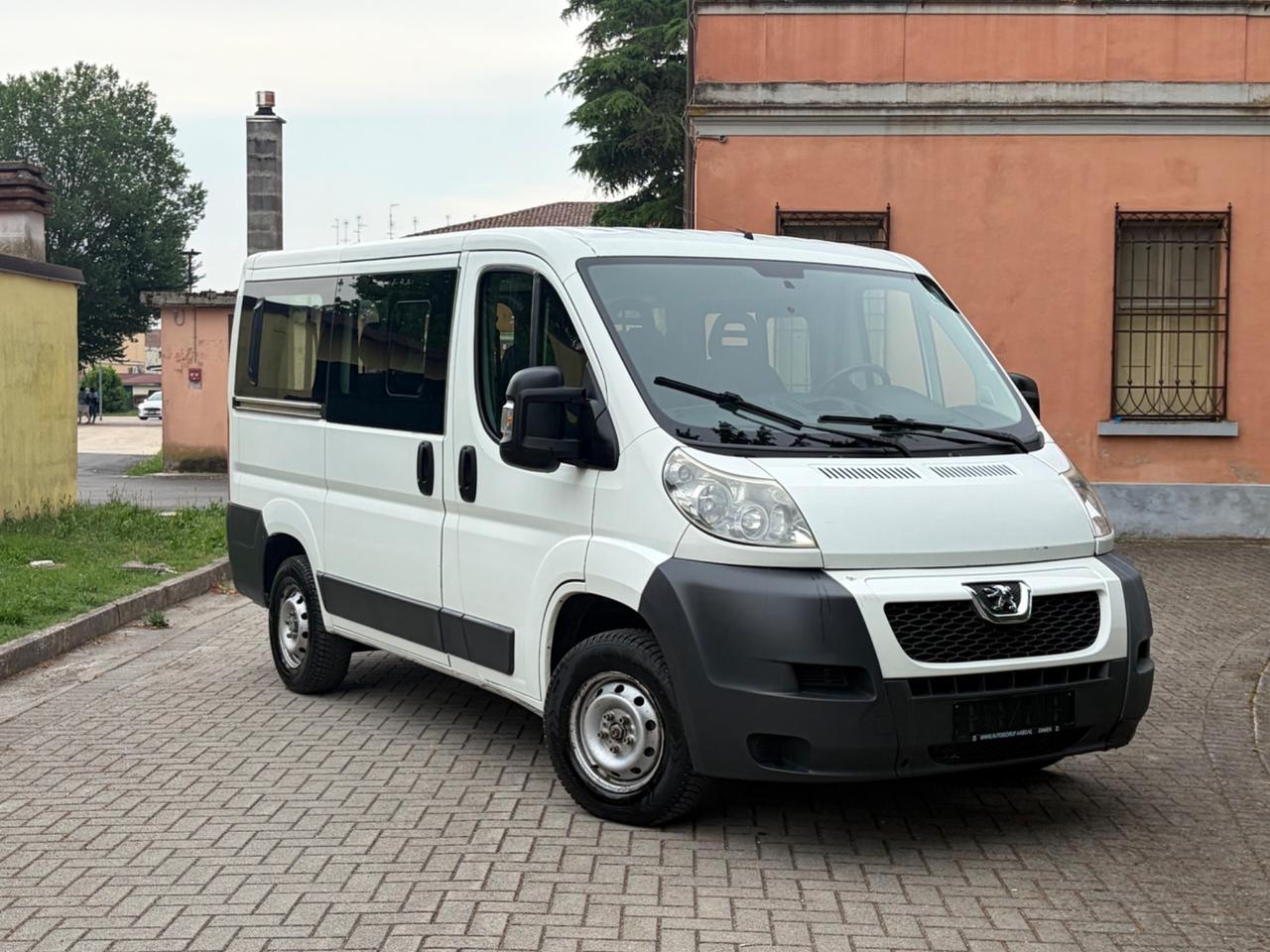 Peugeot Boxer 2.2 HDi/130CV 9posti