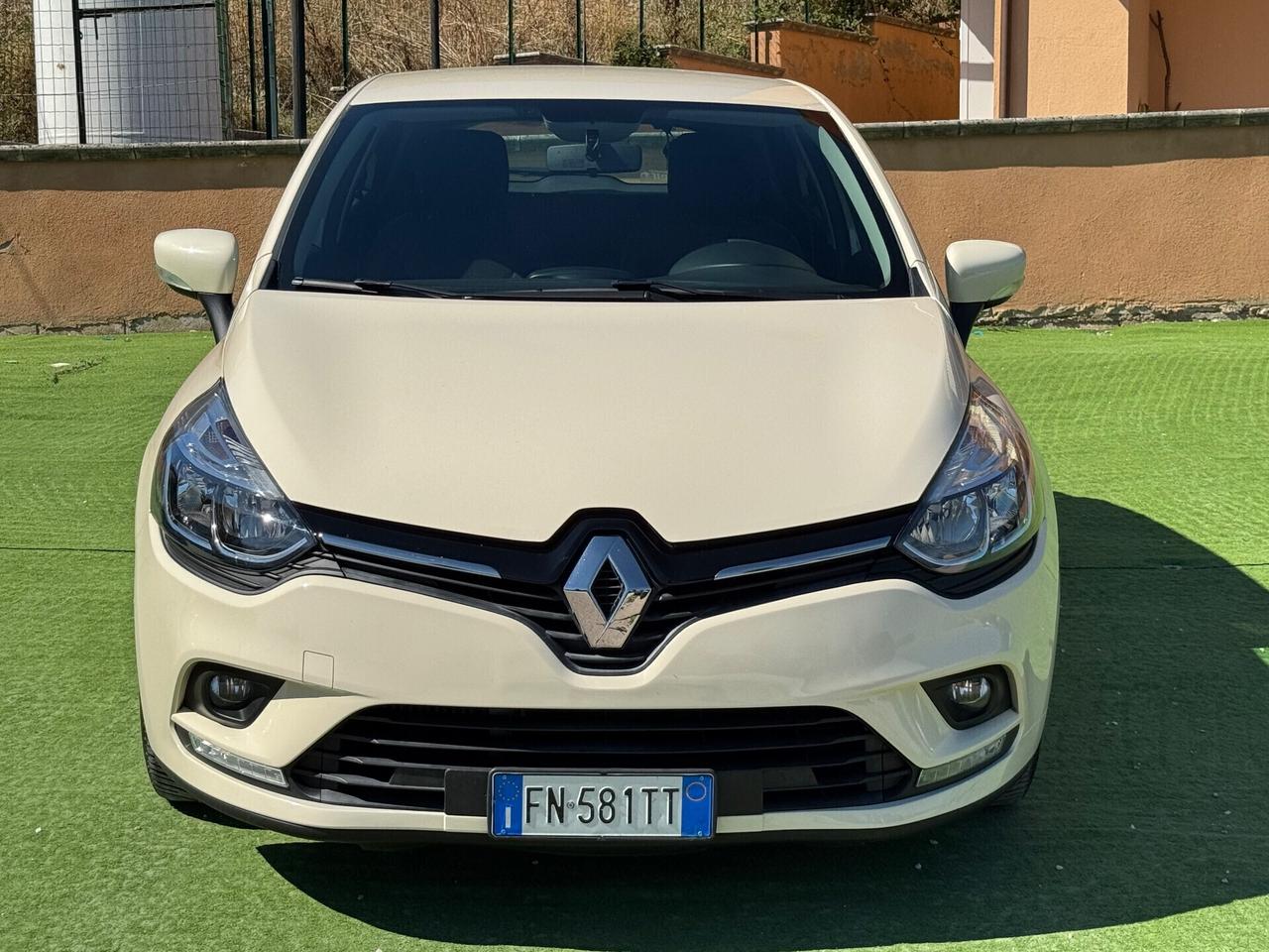 Renault Clio dCi 75 CV 5 p energy intens