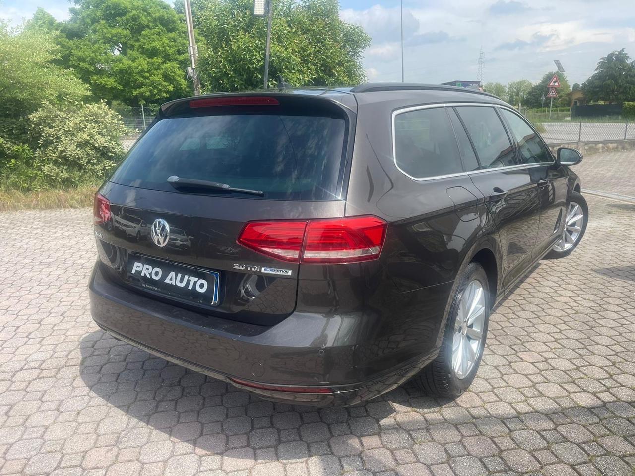 Volkswagen Passat Variant 2.0 TDI DSG Highline BlueMotion Technology
