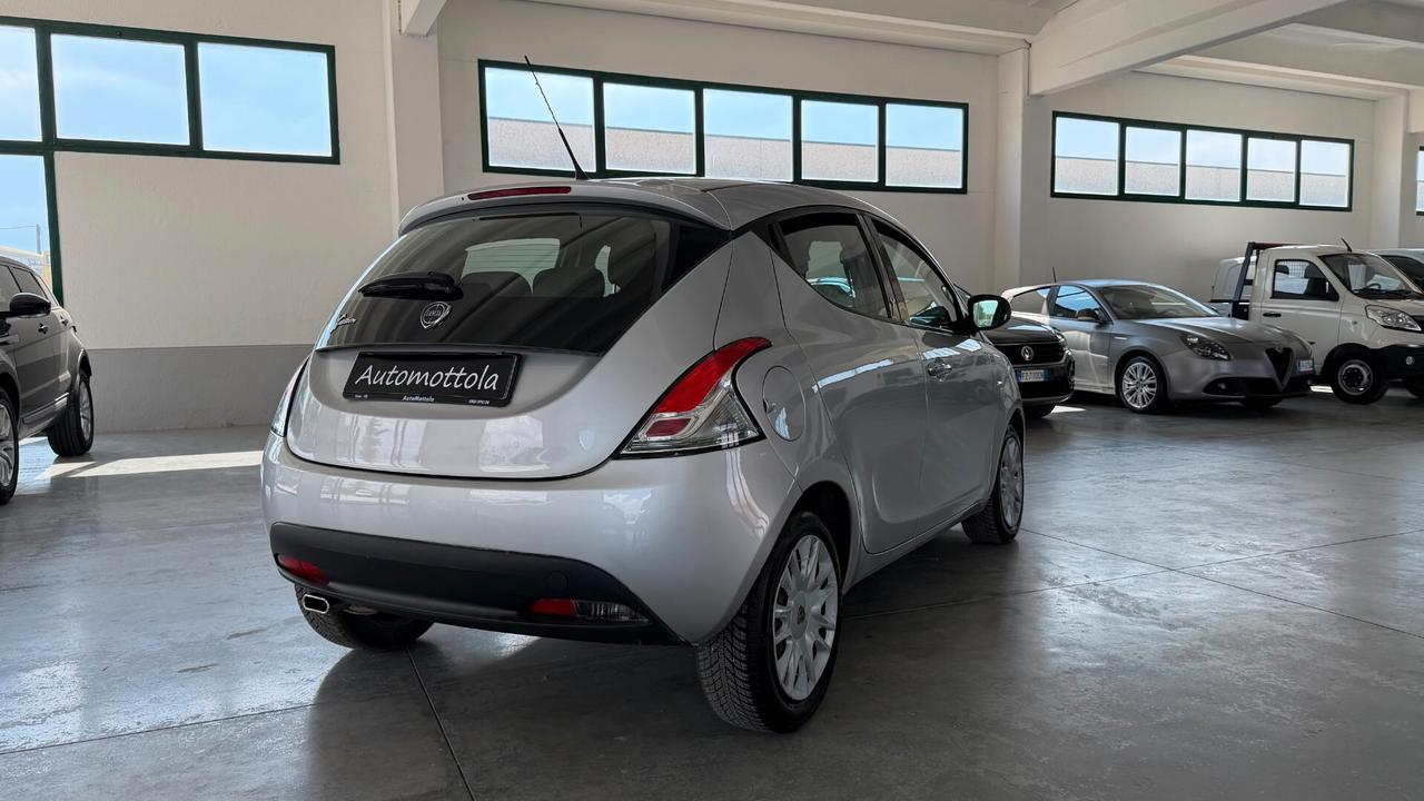 Lancia Ypsilon 1.3 MJT 16V 95 CV 5 porte S&S Gold