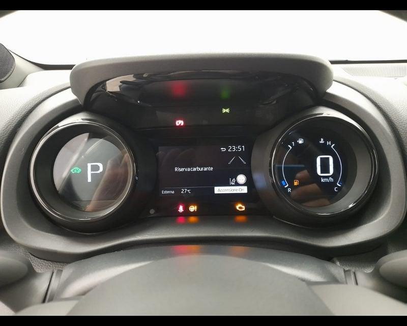 Toyota Yaris IV 1.5h Style