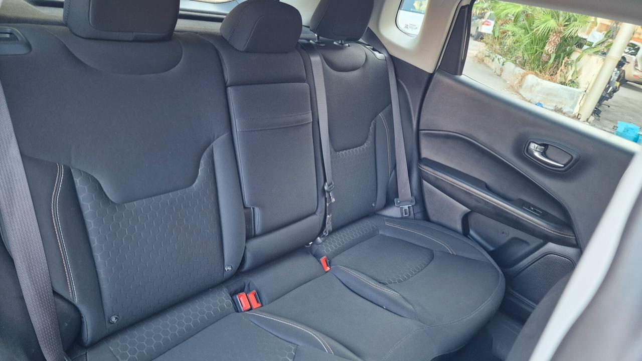 Jeep Compass 1.6 Multijet 120CV