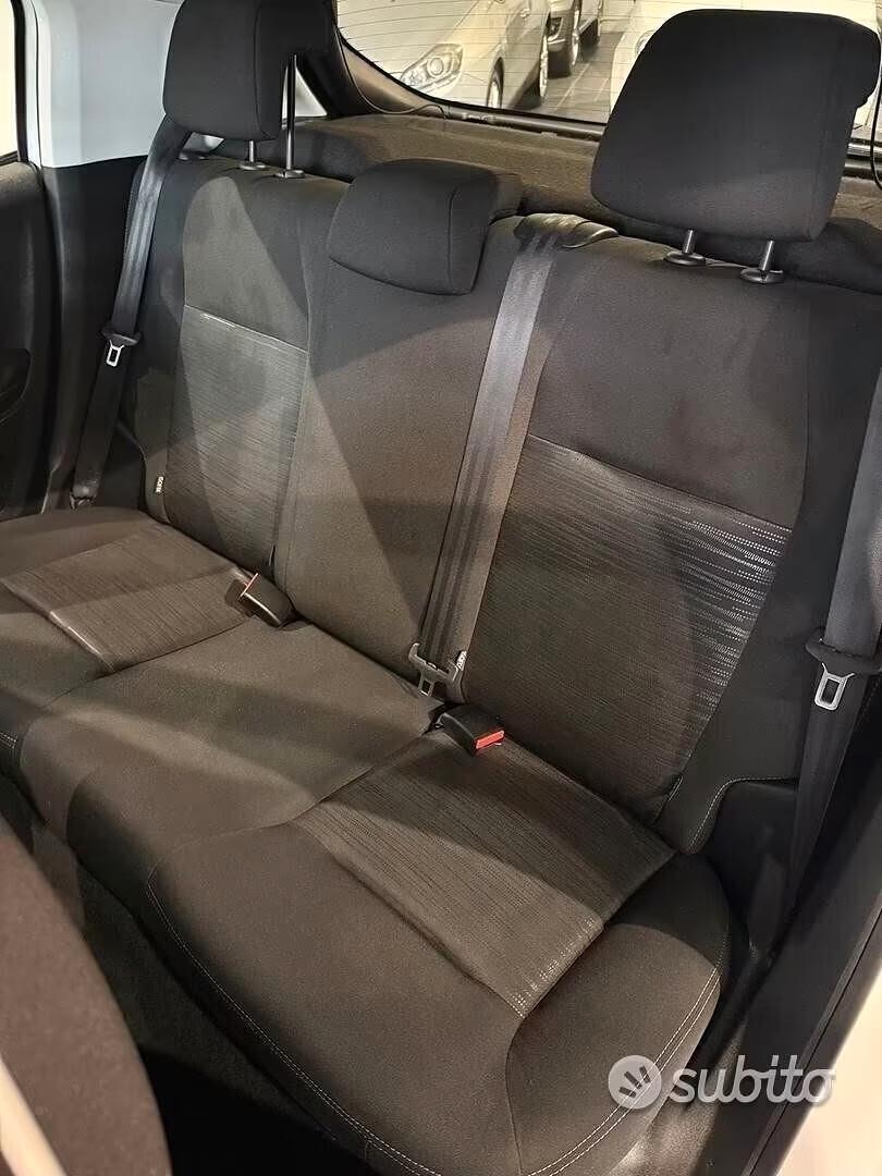 Peugeot 208 1.0 - AUTO ITALIANA - NEOPATENTATI- UNICO PROPRIETARIO