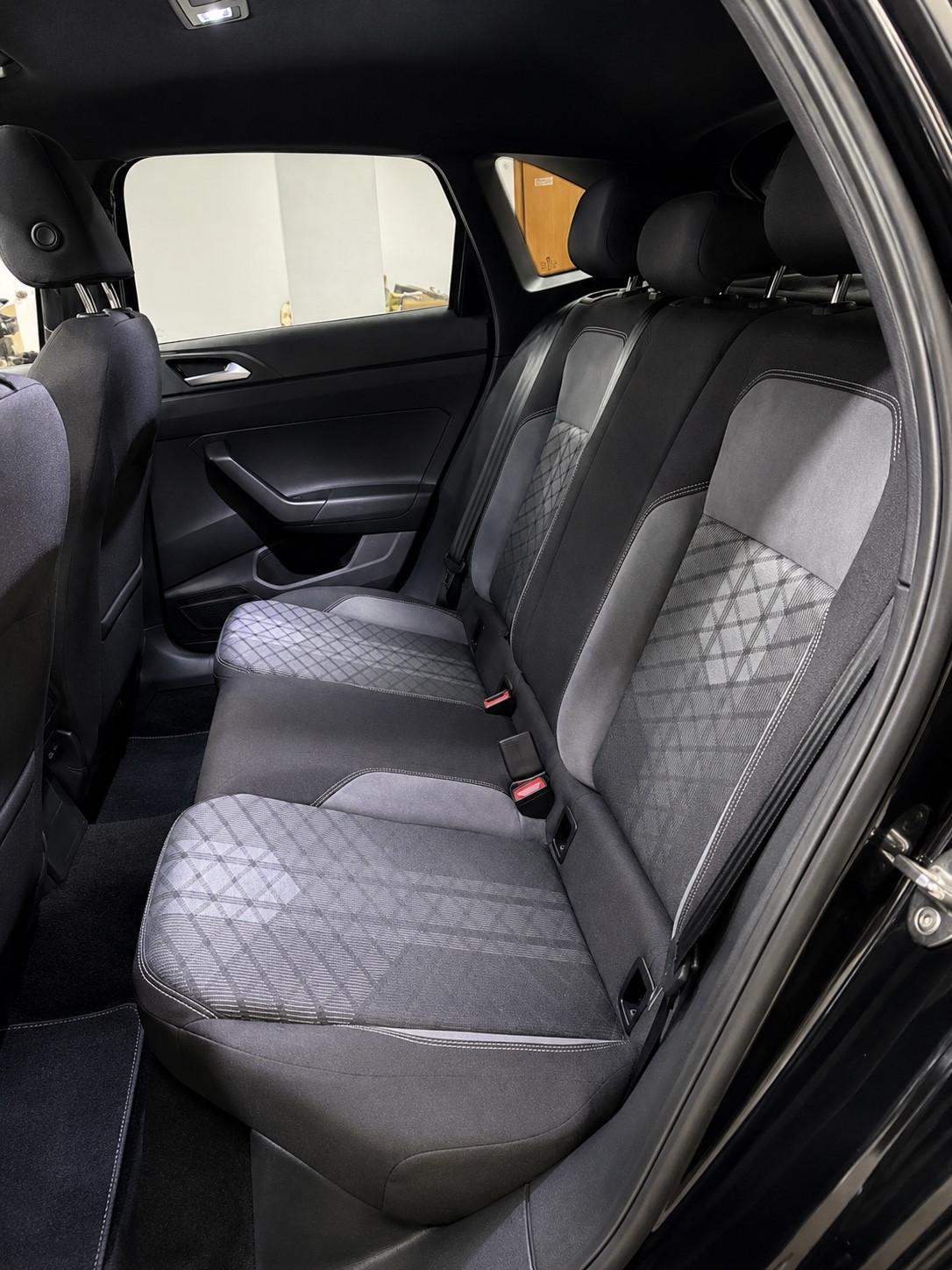 Volkswagen Taigo 1.0 TSI 115 CV DSG R-Line