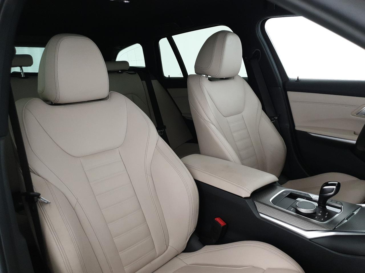 BMW Serie 3 320d touring mhev 48v xdrive msport auto