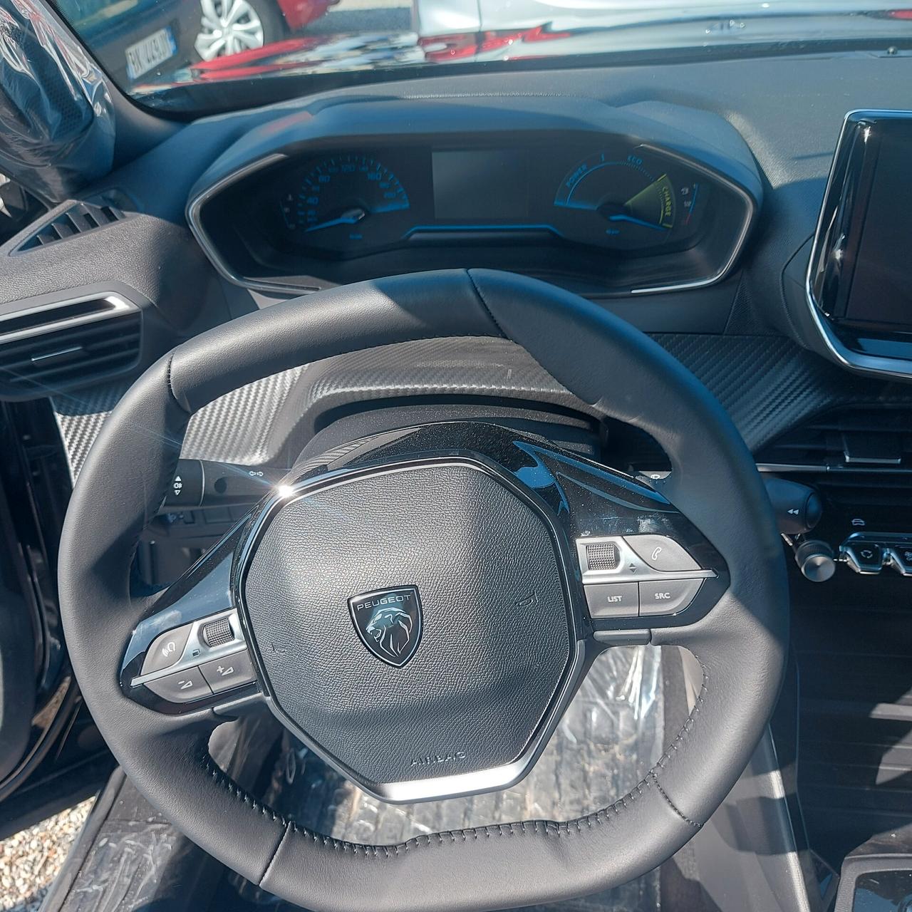 Peugeot 2008 Hybrid 110 e-DCS6 Allure