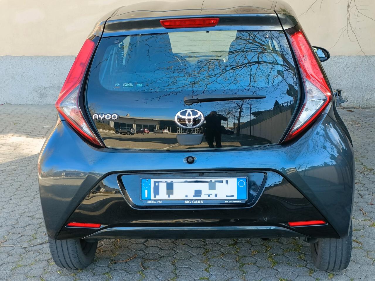 Toyota Aygo Connect 1.0 VVT-i 72 CV 5 porte x-play