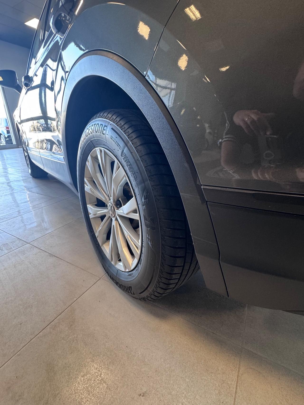 VOLKSWAGEN TIGUAN 1.6 TDI BUSINESS MY2017