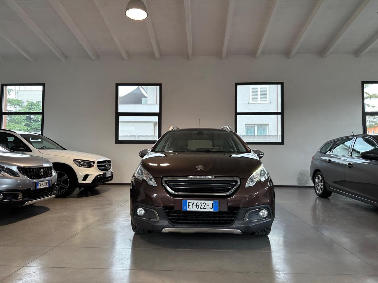 Peugeot 2008 BlueHDi 100 Allure