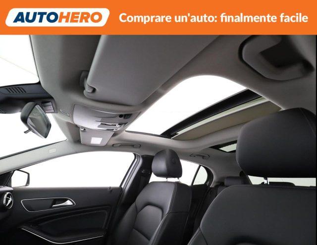 MERCEDES-BENZ GLA 200 d Sport