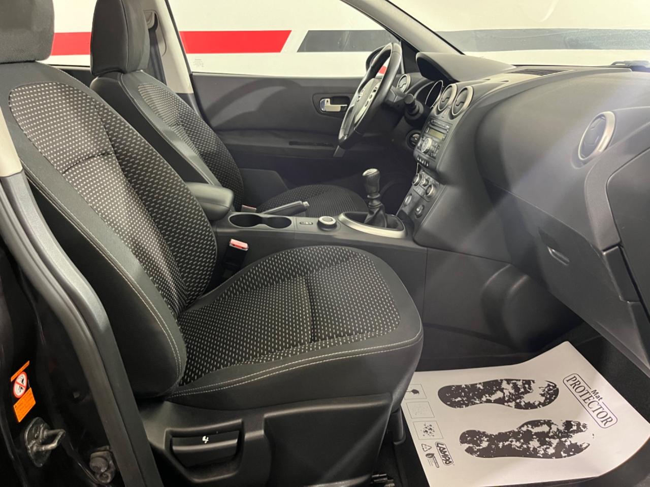 Nissan Qashqai 2.0 dCi DPF 4WD Tekna