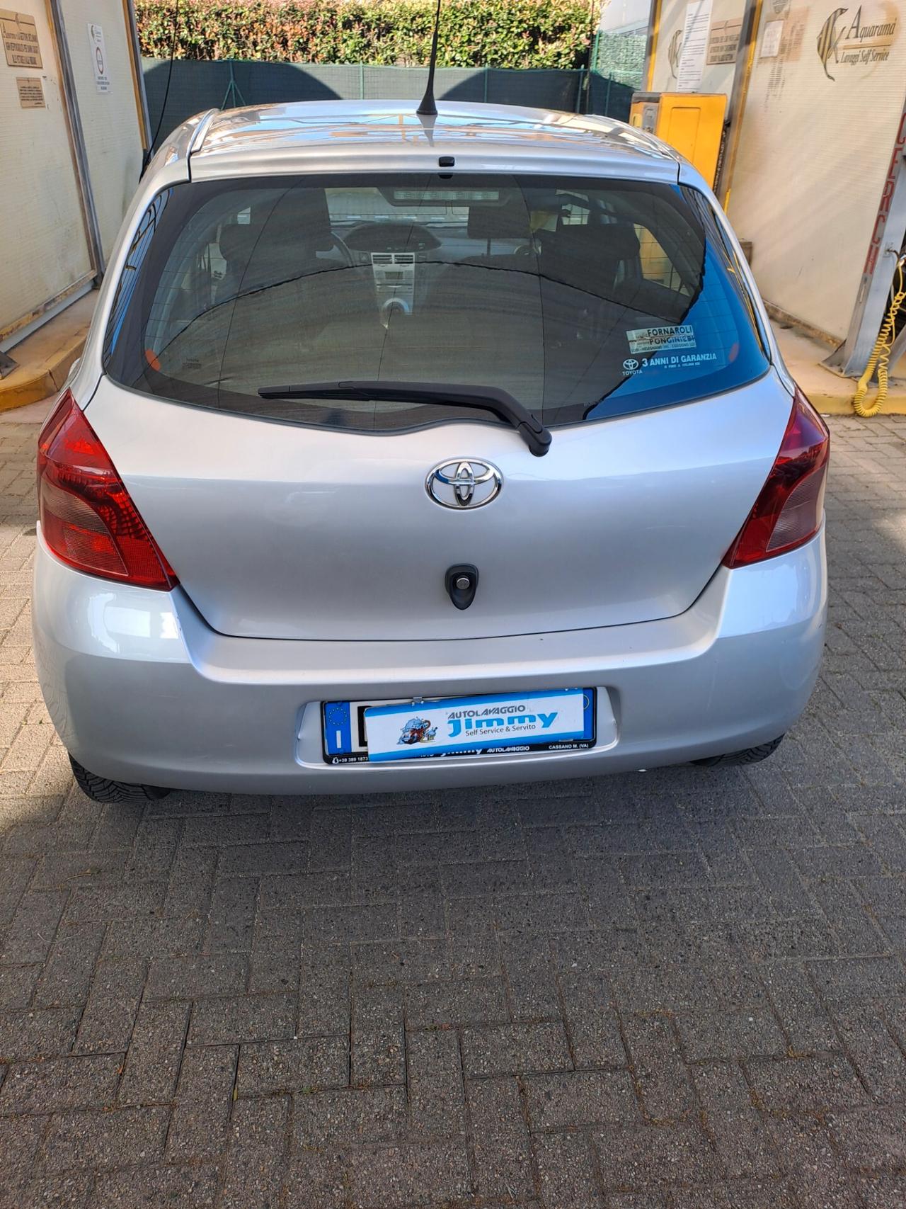 Toyota Yaris 1.3 5 porte Sol