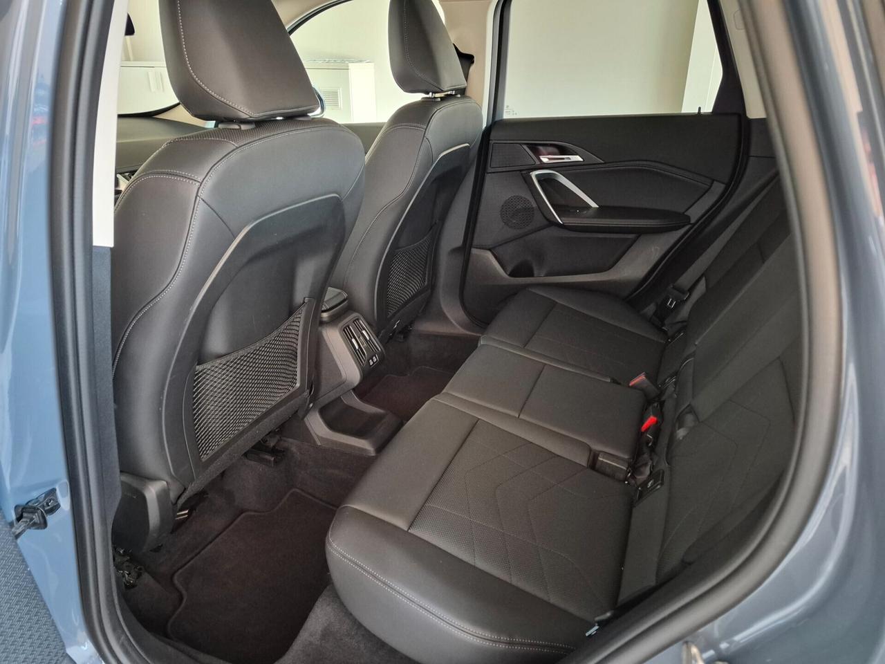 BMW X1 18D XLINE SDRIVE STEPTRONIC GANCIO PELLE APPLE CARPLAY / ANDROID AUTO E NAVI