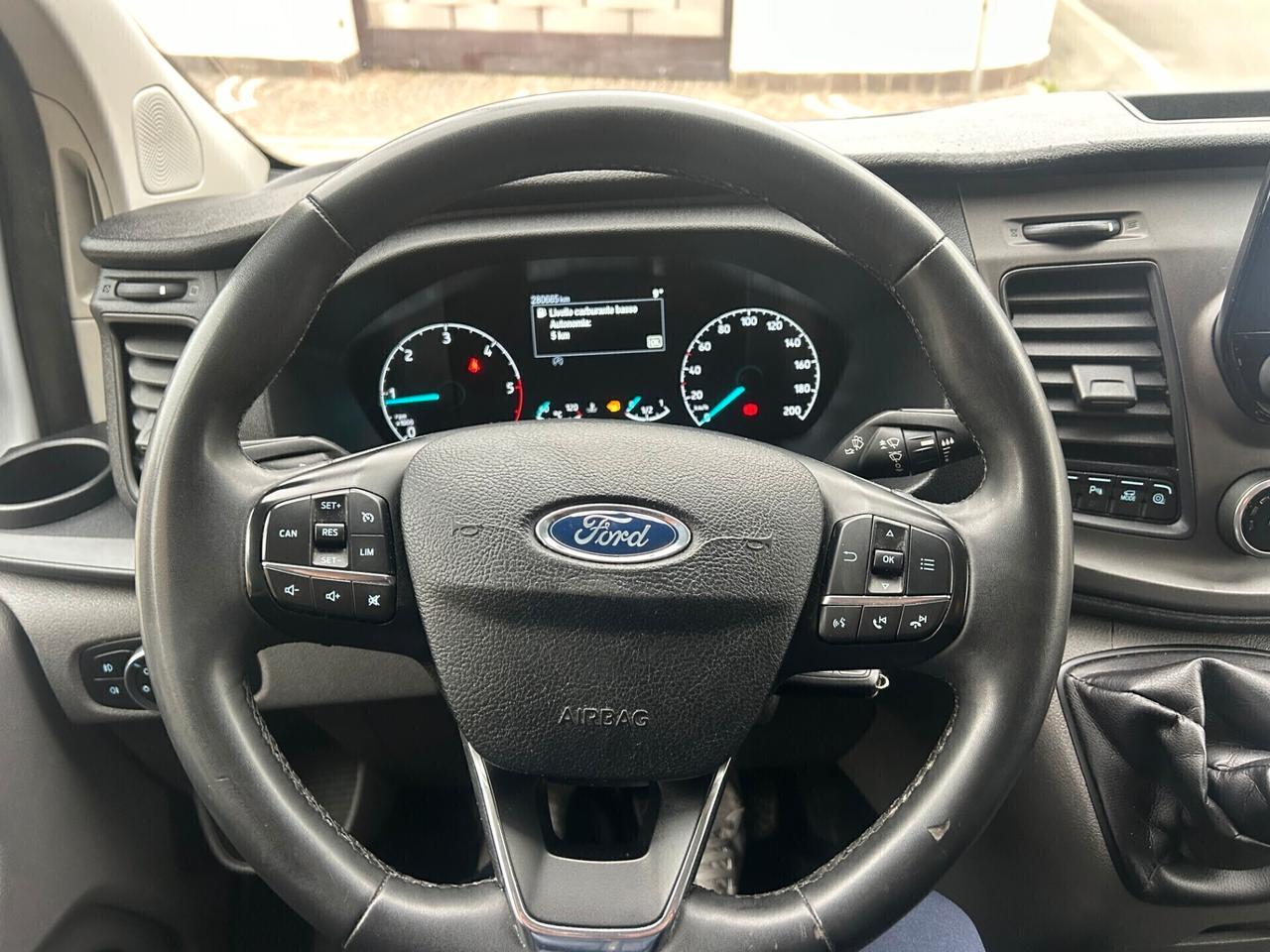 Ford Transit Custom 320 2.0 EcoBlue Hybrid 130 PC Combi Trend