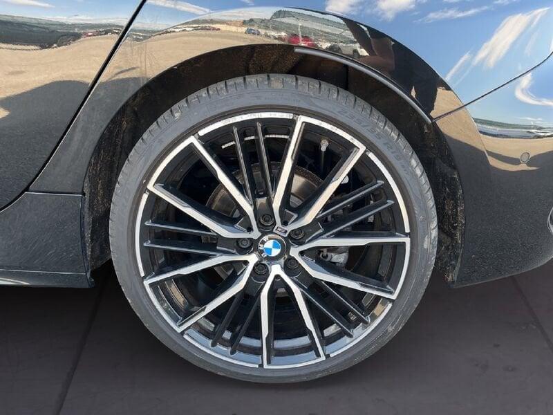 BMW Serie 1 F40 118d Msport auto