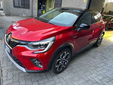Renault Captur 1.6 E-Tech phev hybrid Initiale Paris 160cv auto
