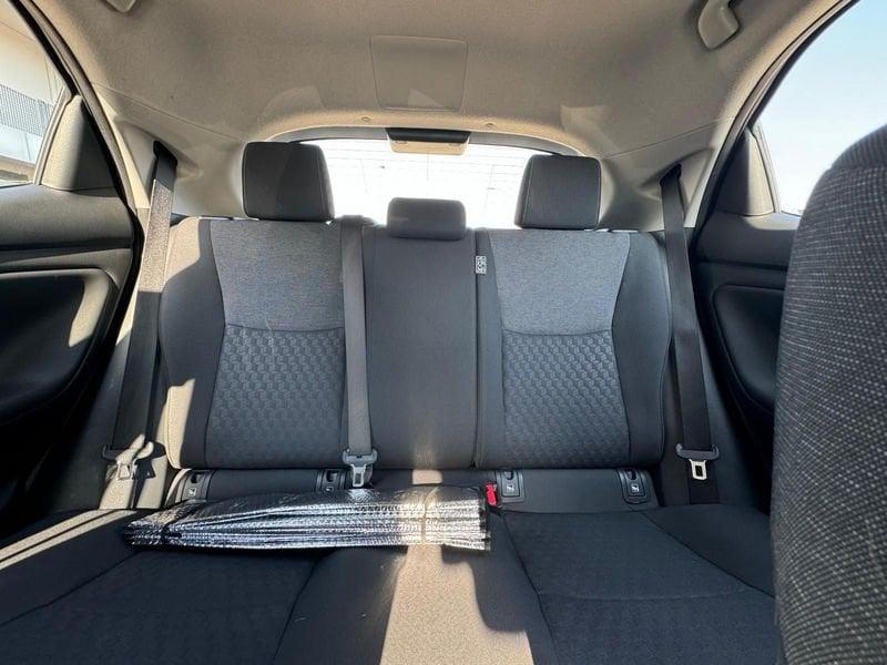 Toyota Yaris Hybrid Active MY22