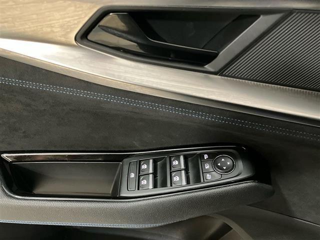 RENAULT Austral 1.2 E-Tech full hybrid Iconic Esprit Alpine 200cv