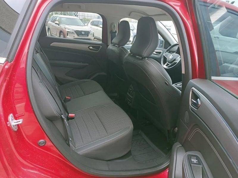 Renault Arkana 1.6 E-Tech full hybrid Intens 145cv