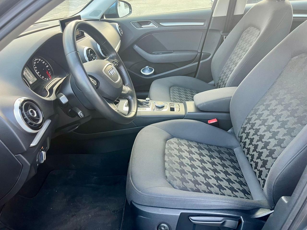 Audi A3 1.6tdi 2014 85.000km c.automatico perfetta