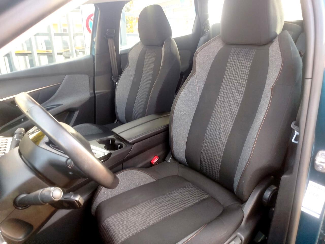 Peugeot 5008 1.5 130 CV *PREZZO VERO* 7 POSTI UNIPRO KM CERTI