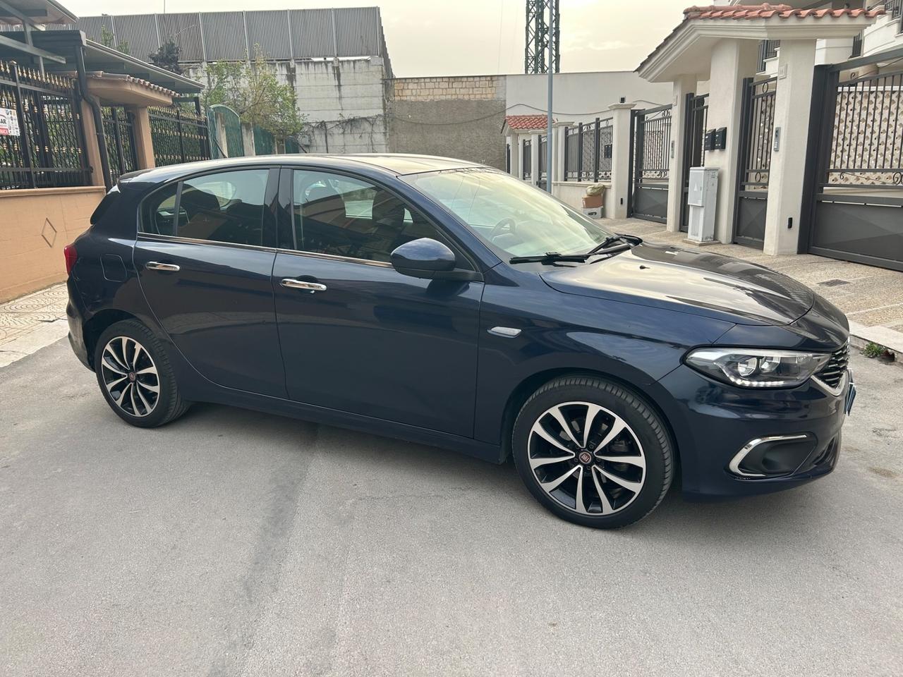 Fiat Tipo 1.6 Mjt S&S 5 porte Lounge