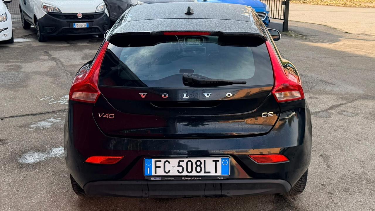 Volvo V40 D2 Momentum Neopatentati