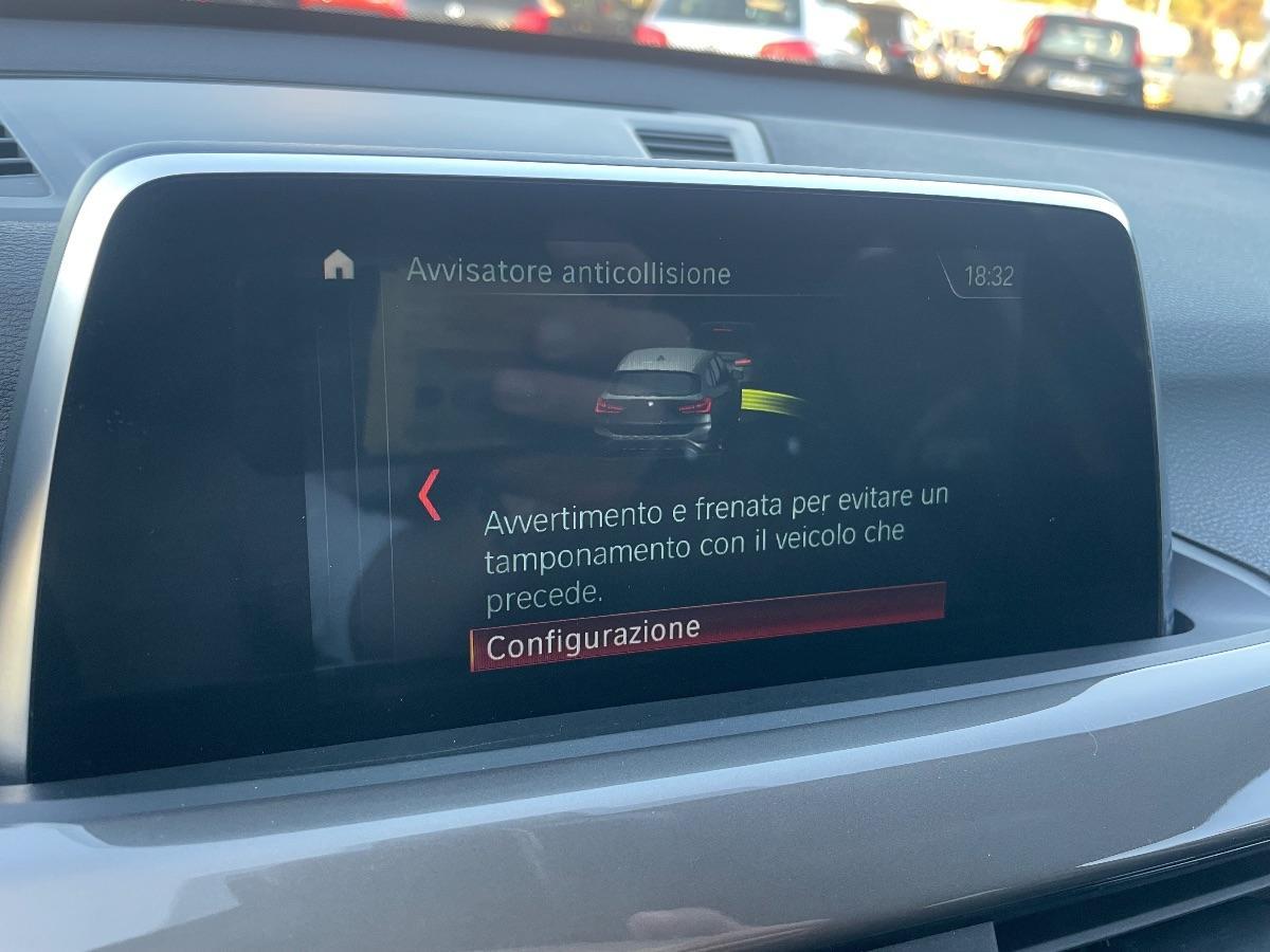 BMW - X1 - xDrive18d xLine