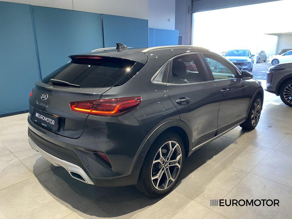 Kia Xceed 1.6 CRDi MHEV Evolution 2WD iMT