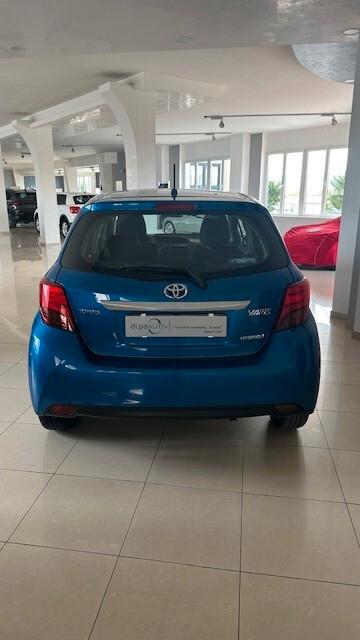 Toyota Yaris 1.5 Hybrid 5 porte Cool
