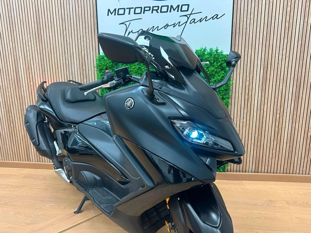 YAMAHA TMAX T-MAX T MAX 560 TECH - 2023 9.000KM