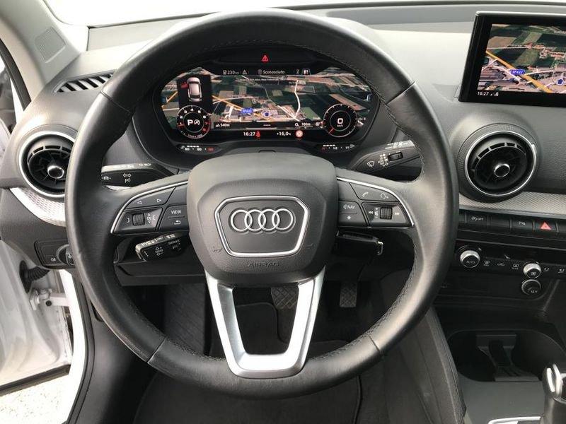 Audi Q2 35 TFSI S-Tronic Business Advanced NAVI+FULL LED+CAMERA