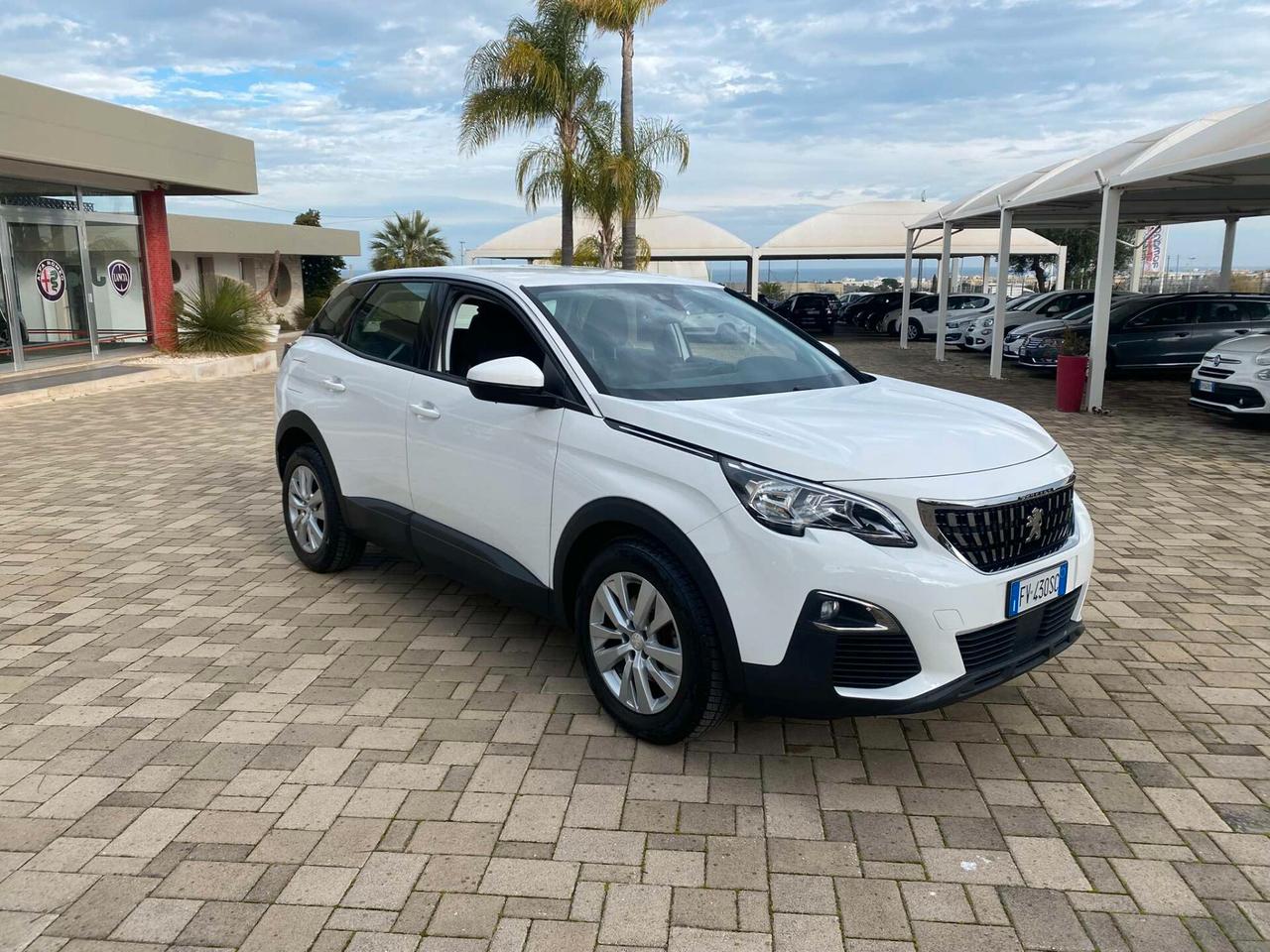 Peugeot 3008 BlueHDi 130 S&S Business