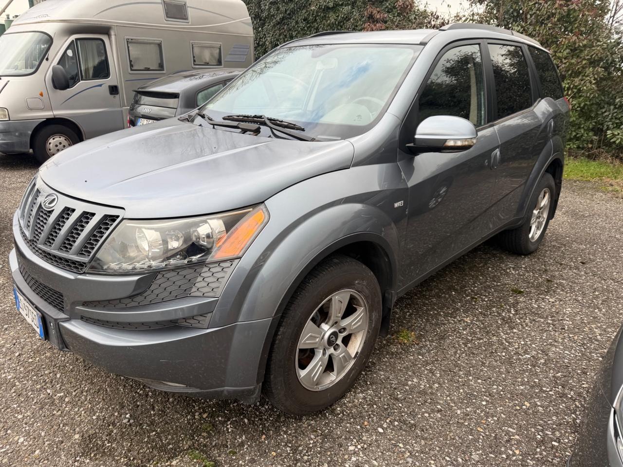 Mahindra XUV500 2.2 16V FWD W8