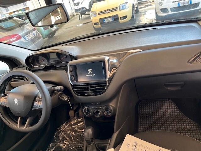 PEUGEOT 208 1,4 DIESEL