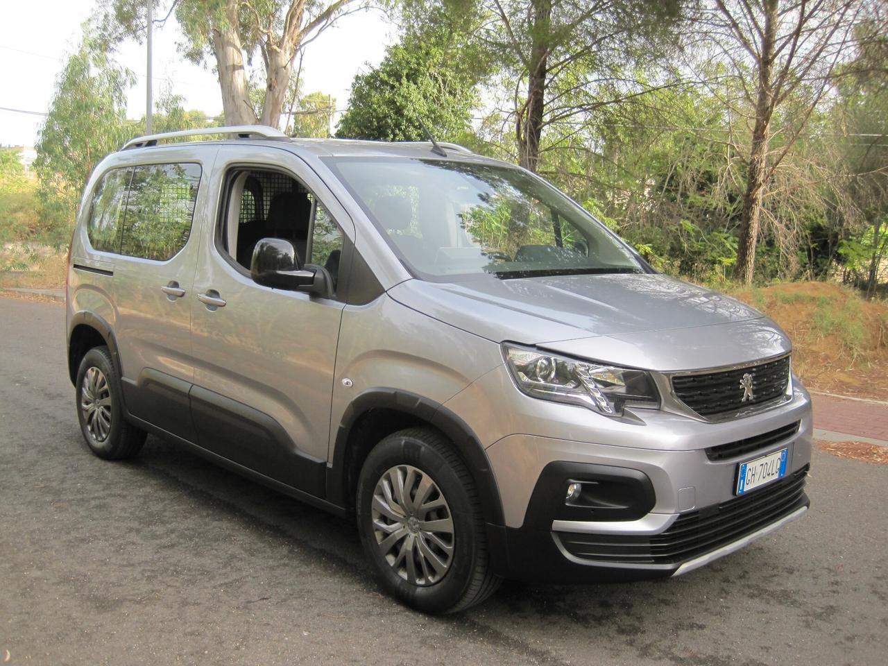 Peugeot Rifter BlueHDi 100 S&S Allure Standard
