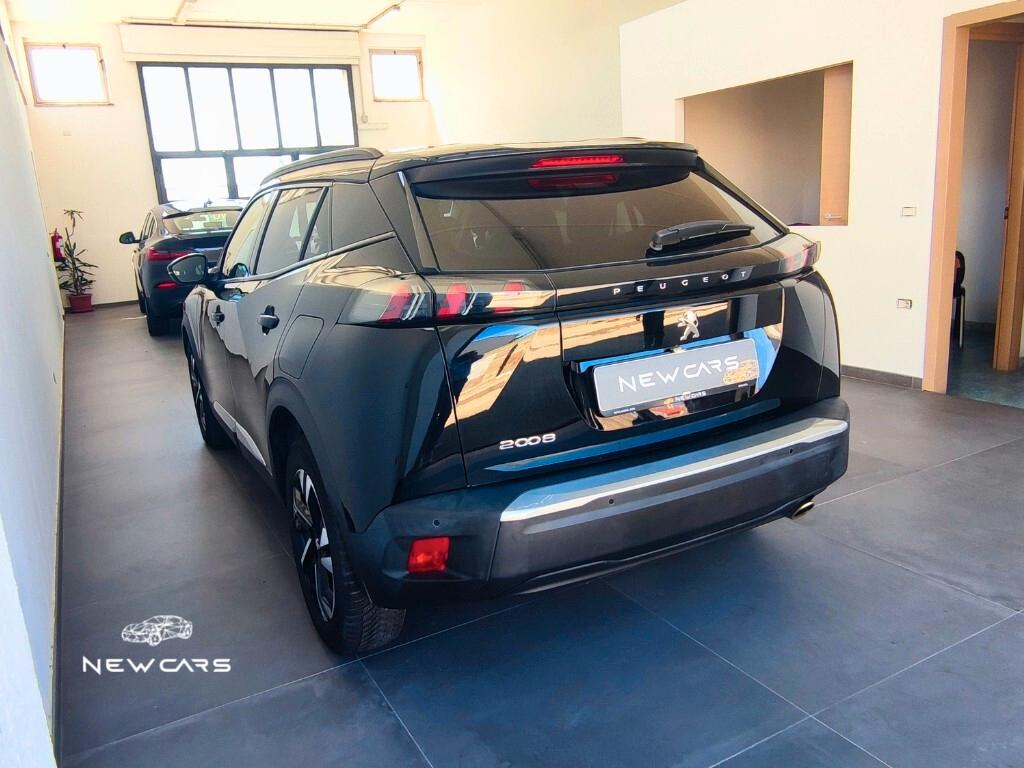 Peugeot 2008 BlueHDi 130 S&S EAT8 Allure