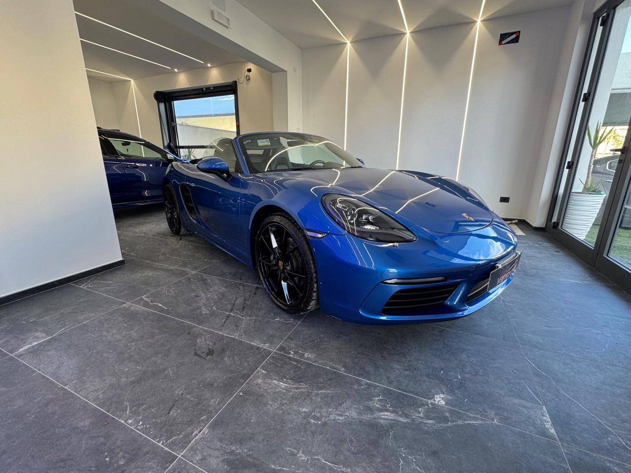 Porsche 718 Spyder Boxster 2.0