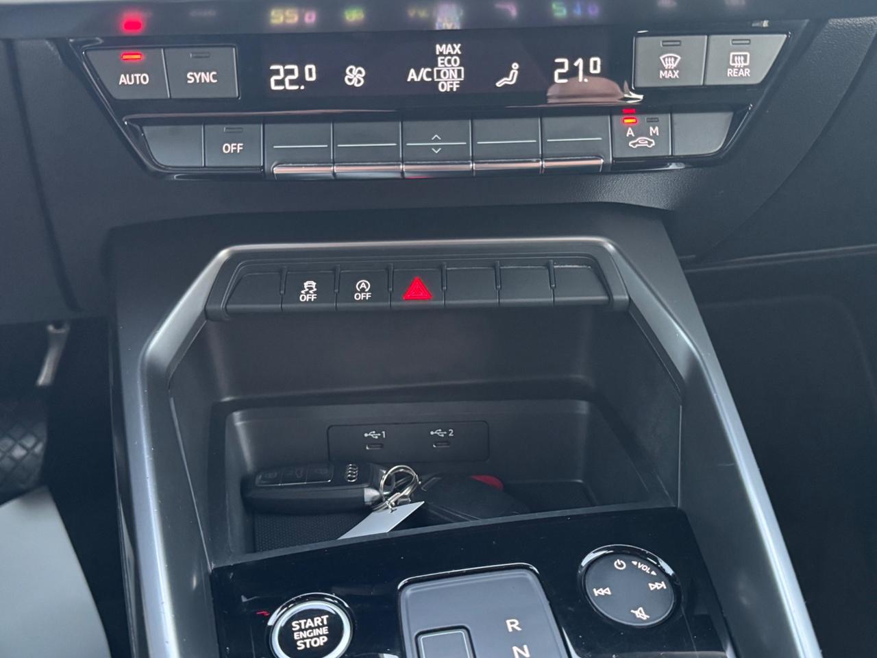 Audi A3 SPB 30 g-tron S tronic Business Advanced