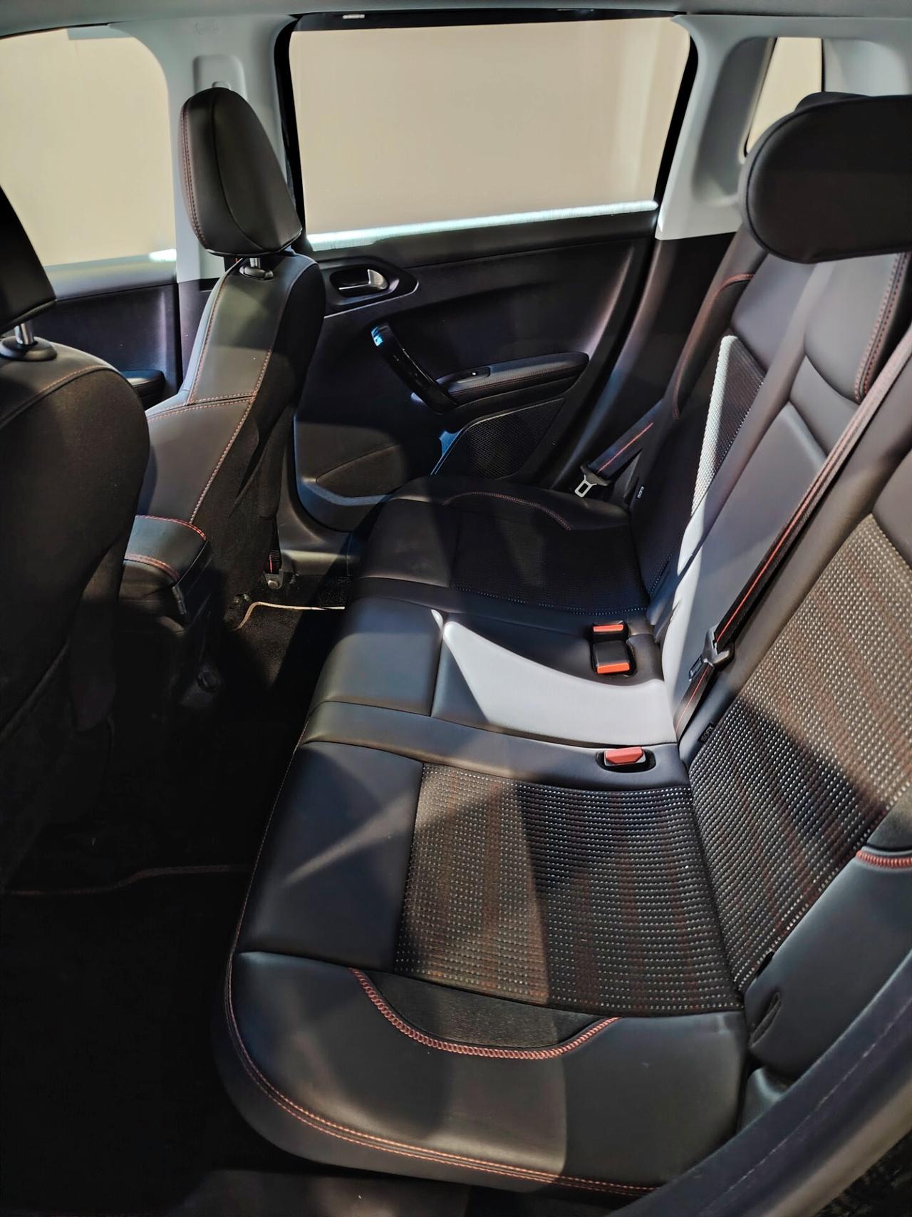 Peugeot 2008 BlueHDi 120 S&S GT Line