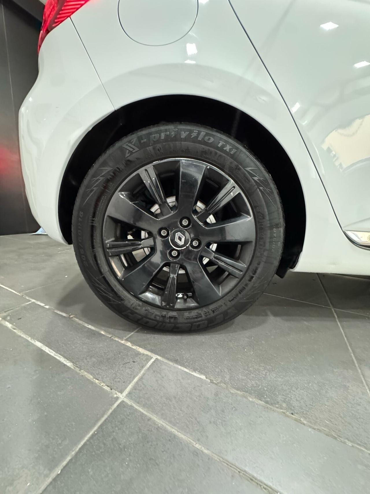 Renault Clio Full Hybrid E-Tech 91 CV 5 porte Intens automatica