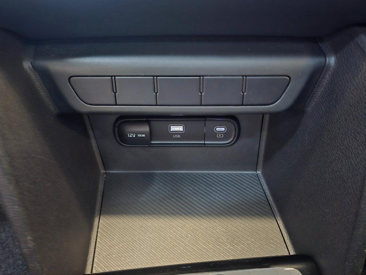 Kia Sportage 1.6 crdi mhev Business mt