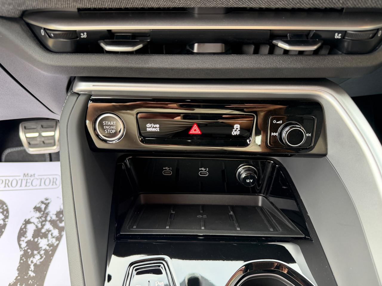 Audi Q5 SPORTBACK S-LINE quattro 4x4 FULL