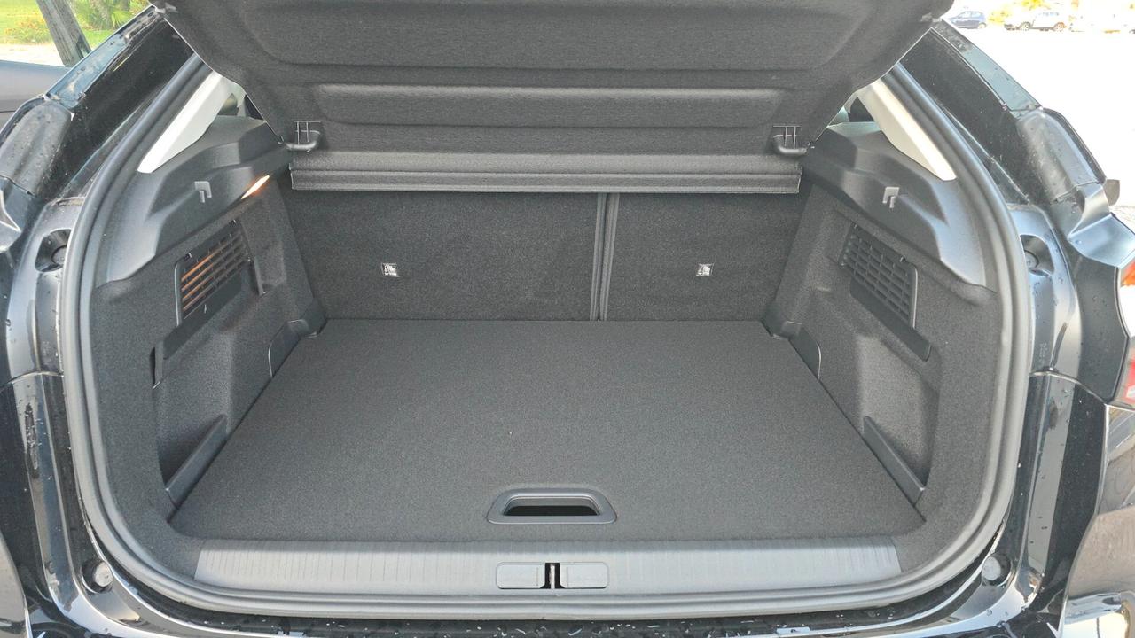 Citroen C4 PureTech 130 S&S EAT8 Plus