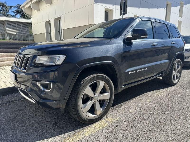 Jeep Grand Cherokee Grand Cherokee 3.0 crd V6 Limited c/navi 250cv auto