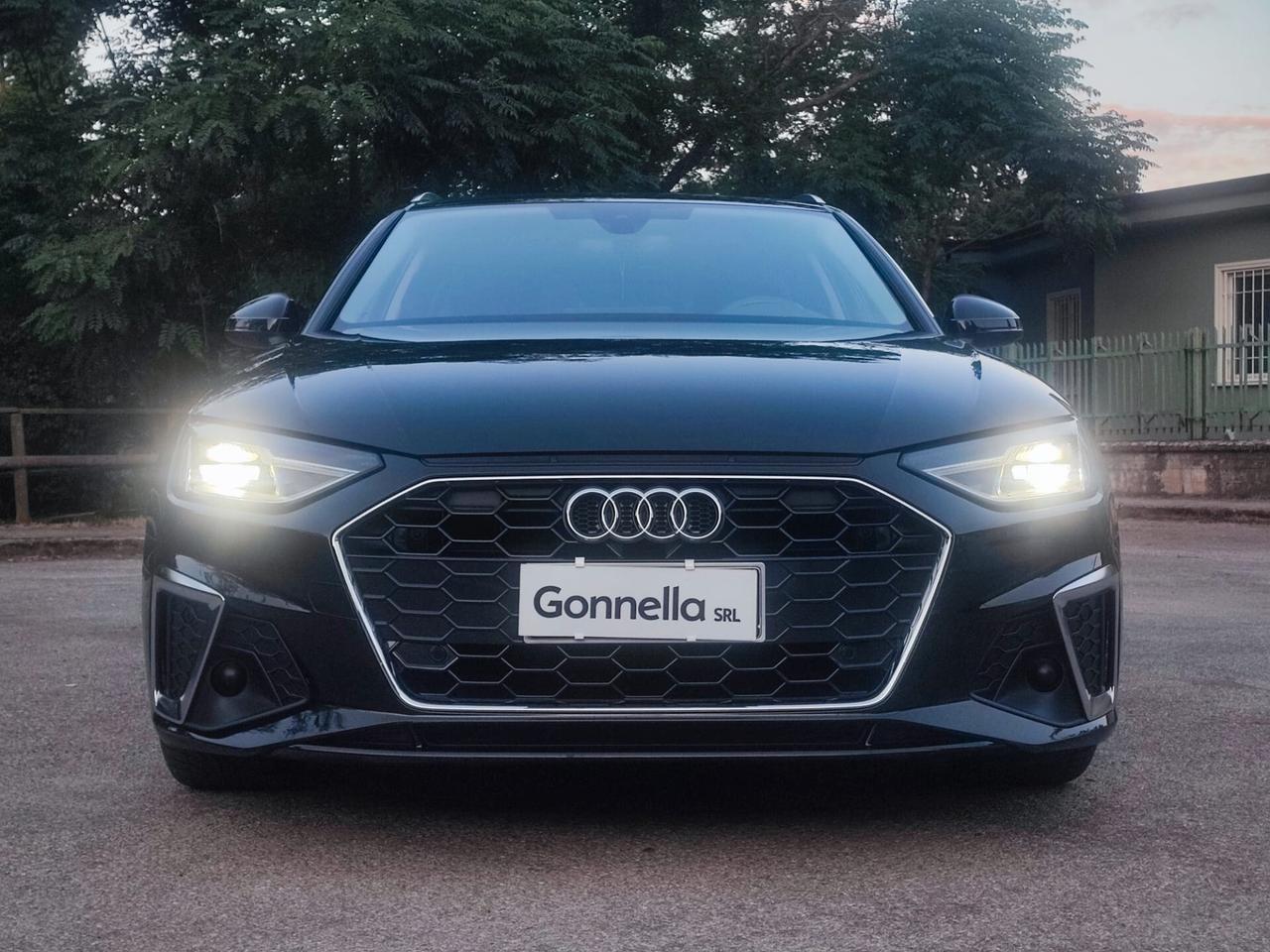 Audi A4 Avant 40 2.0 tdi S line edition 204cv s-tronic