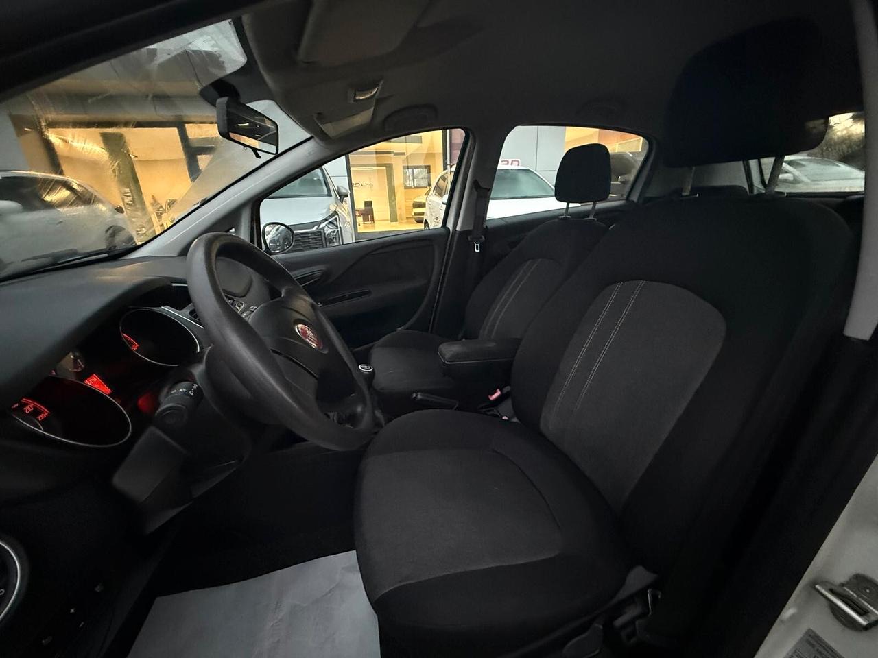 Fiat Punto 1.3 MJT II 75 CV 5 porte