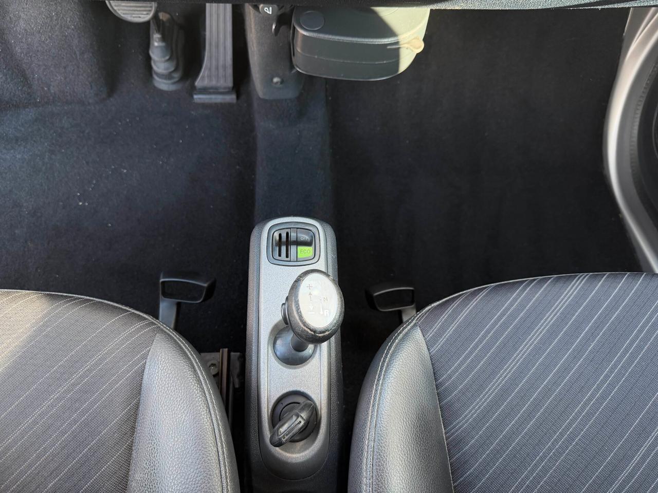 Smart ForTwo 1000 52 kW MHD coupé pure NEOPATENTATI